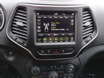 2023 Jeep Cherokee Altitude Lux