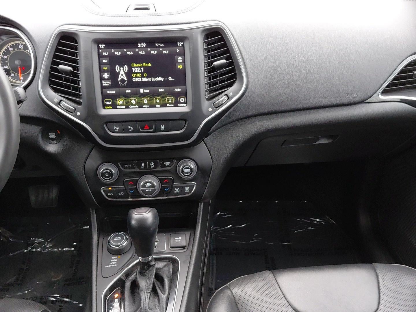 2023 Jeep Cherokee Altitude Lux