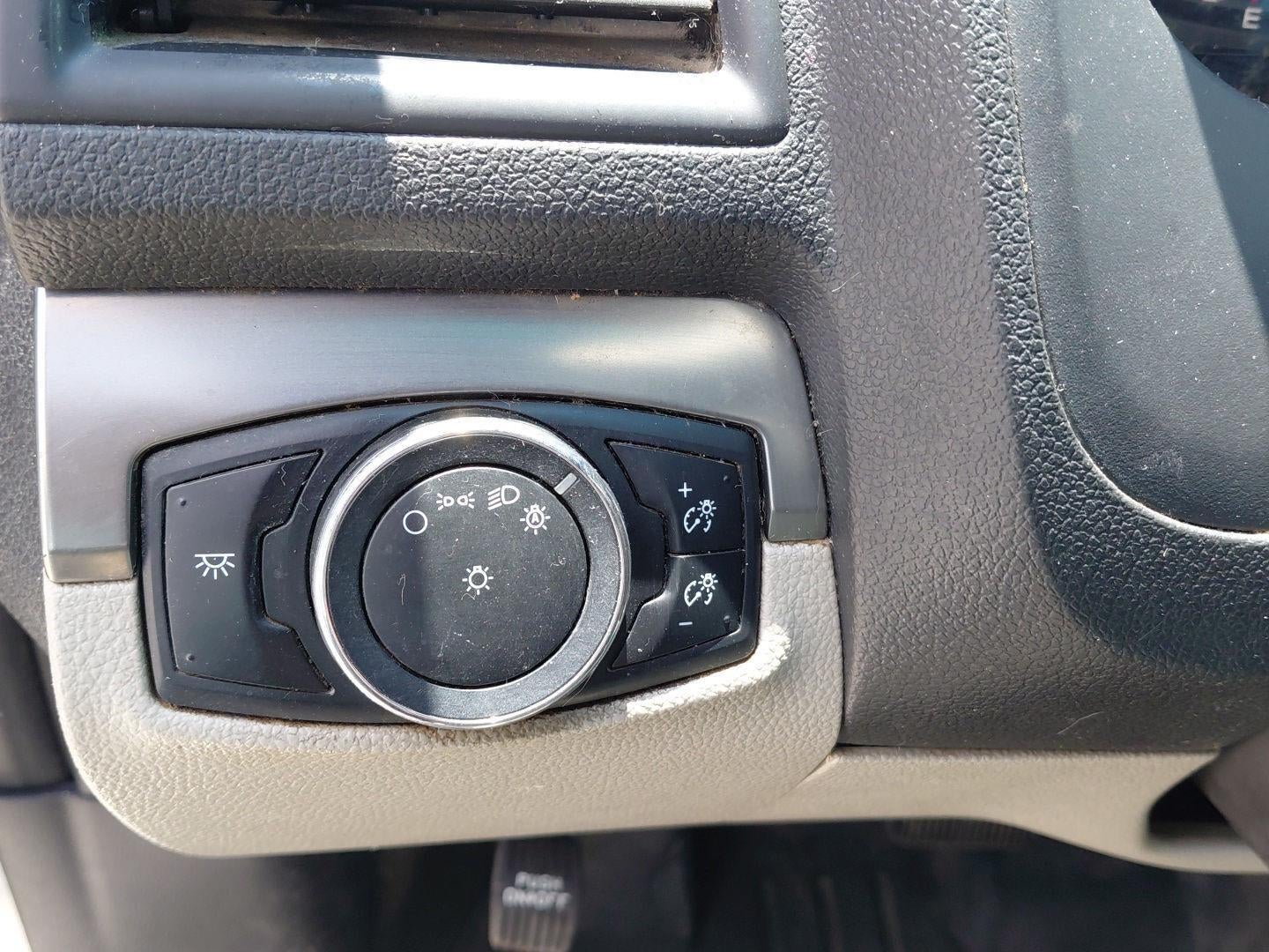 2015 Ford Explorer Base