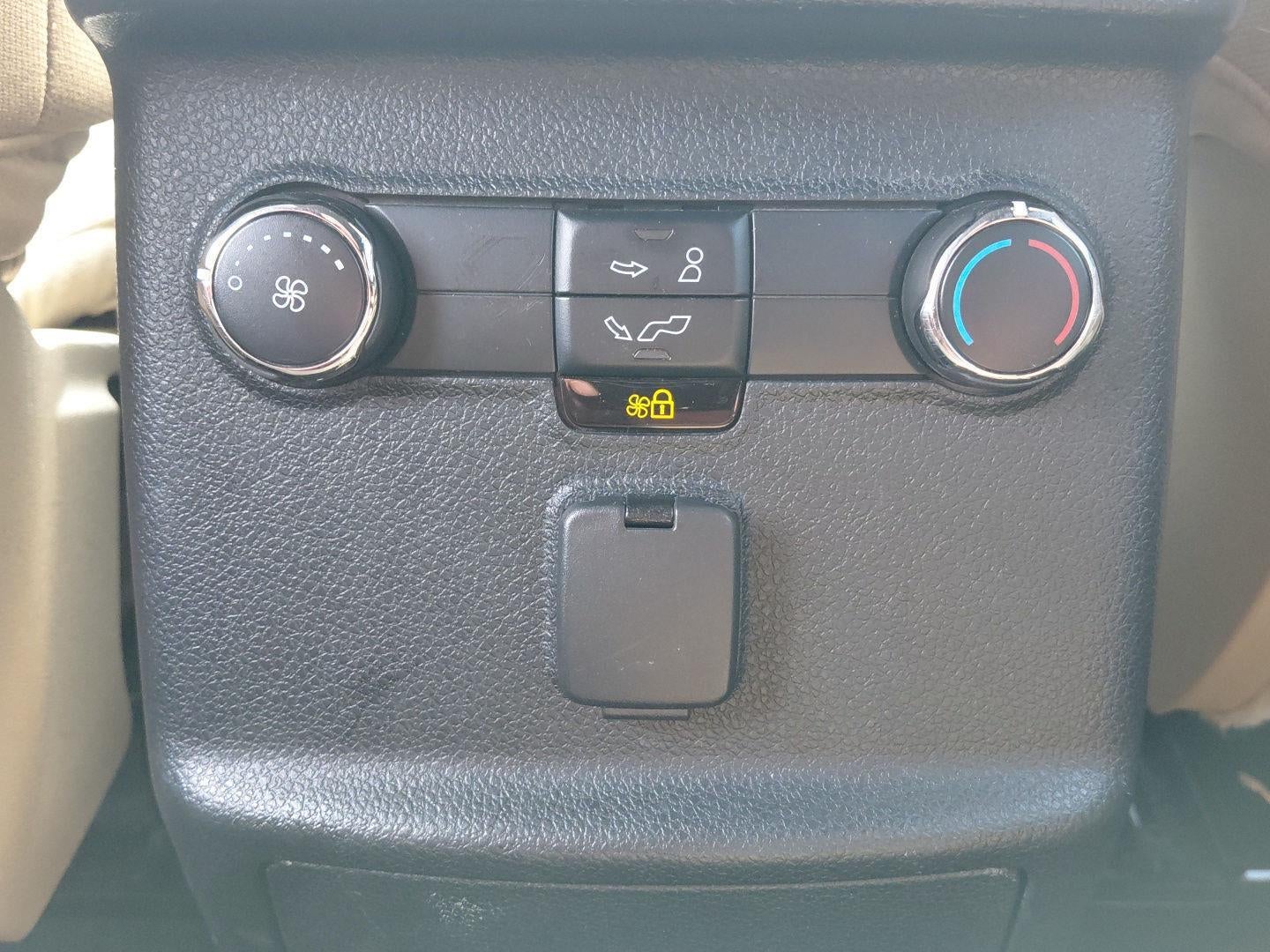 2017 Ford Explorer Base