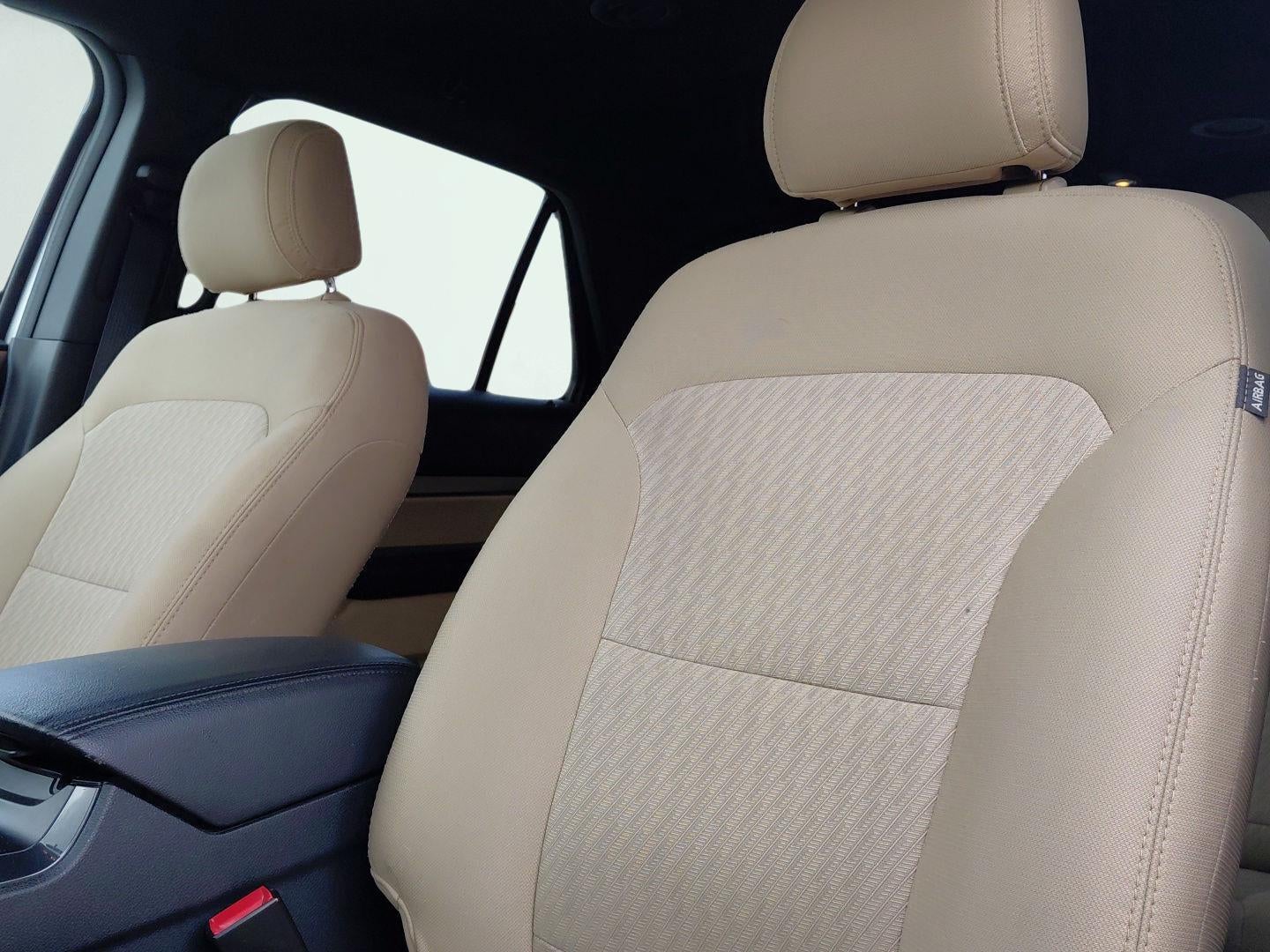 2017 Ford Explorer Base
