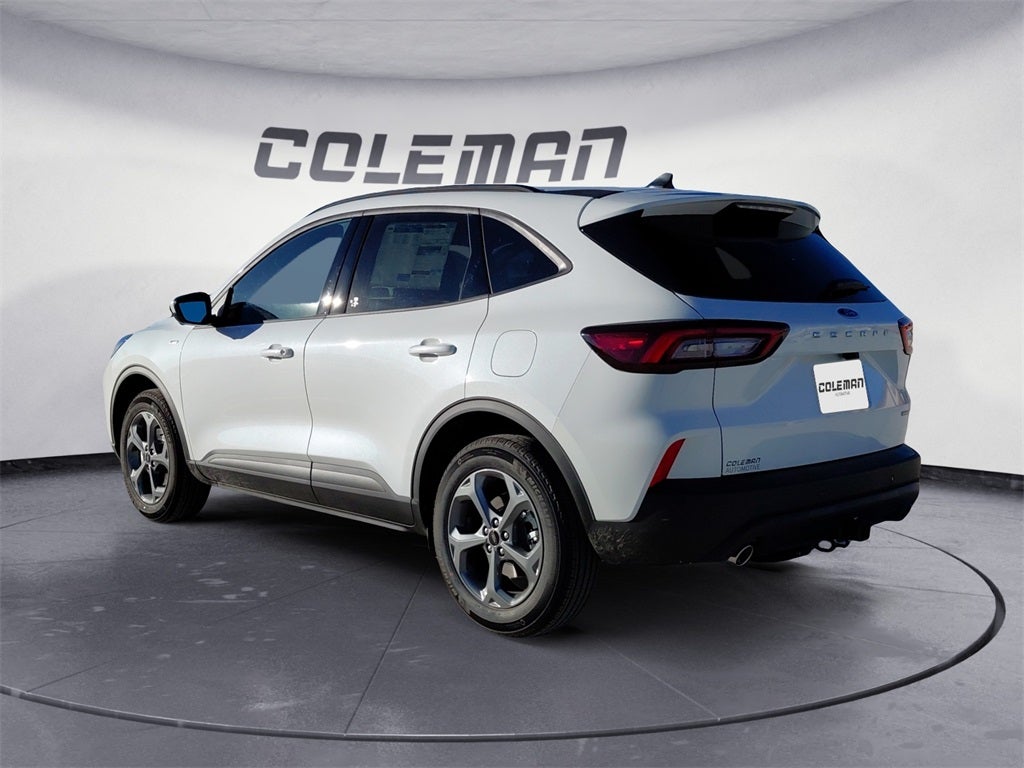 2026 Ford Escape Hybrid ST-Line Select