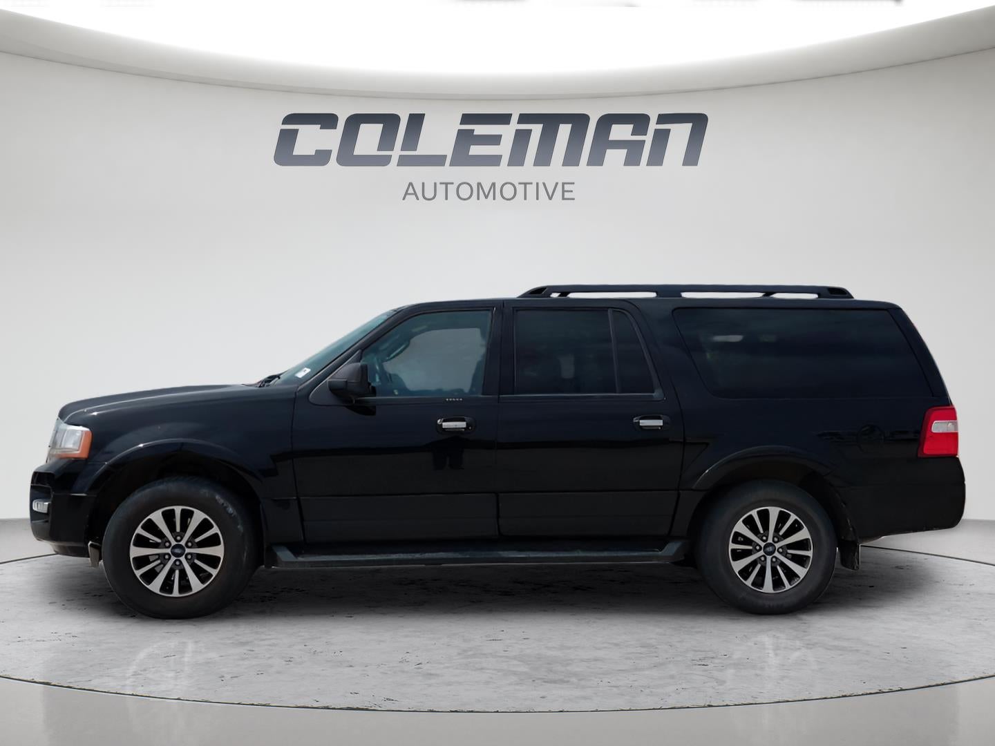 Used 2017 Ford Expedition XLT with VIN 1FMJK1JT8HEA35568 for sale in Spirit Lake, IA