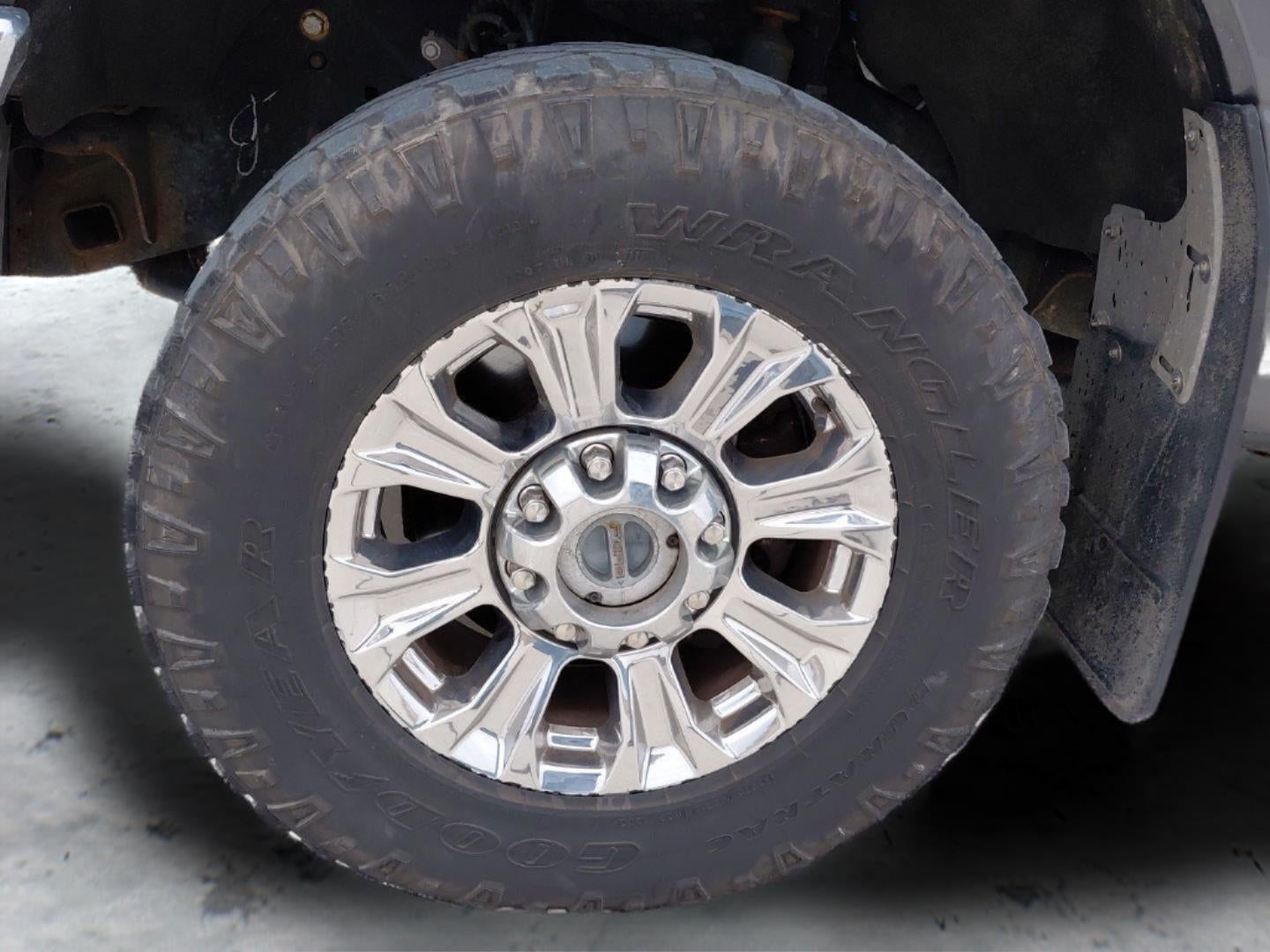 2017 Ford Super Duty F-350 SRW Lariat