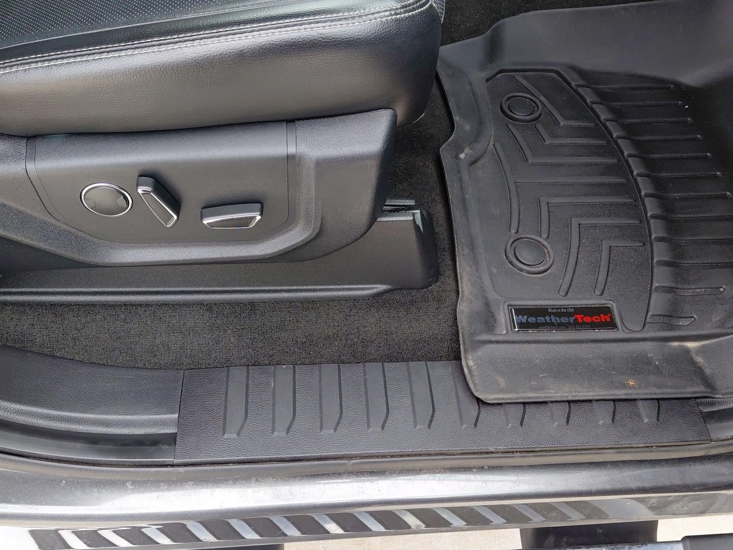 2017 Ford Super Duty F-350 SRW Lariat