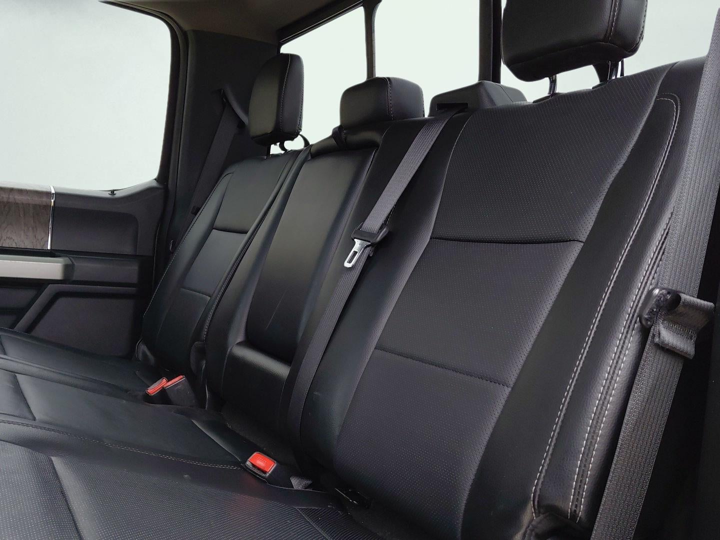 2017 Ford Super Duty F-350 SRW Lariat