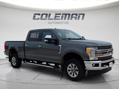 2017 Ford Super Duty F-350 SRW Lariat