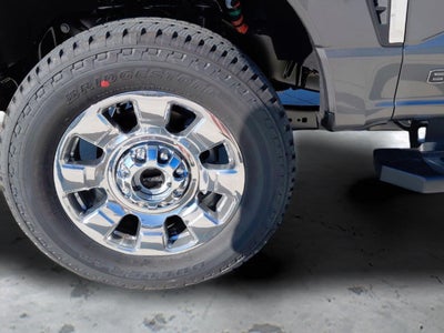 2026 Ford Super Duty F-350 SRW LARIAT