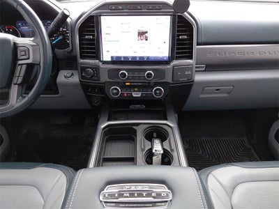 2022 Ford F-350SD Limited