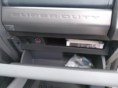 2022 Ford F-350SD Limited