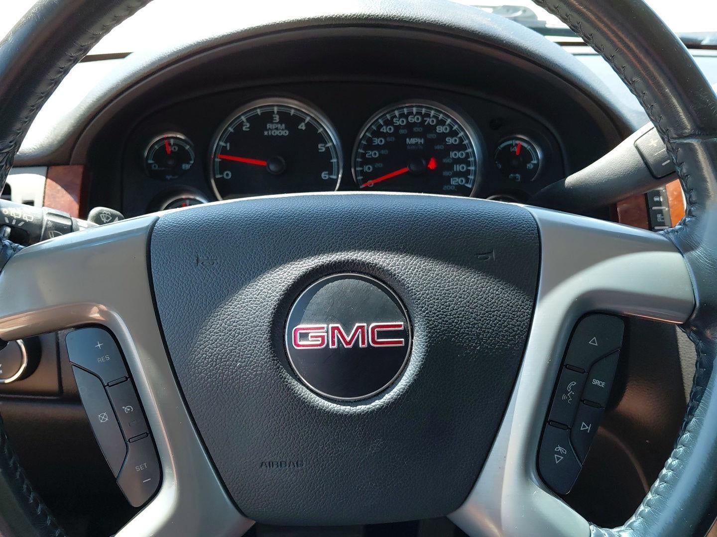 2014 GMC Yukon XL SLT
