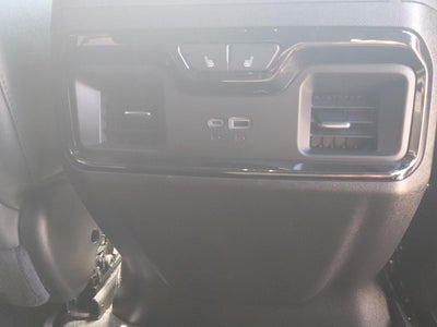 2024 GMC Sierra 3500HD AT4 Crew Cab Long Box 4WD