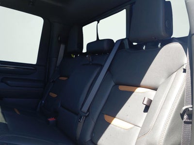 2024 GMC Sierra 3500HD AT4 Crew Cab Long Box 4WD