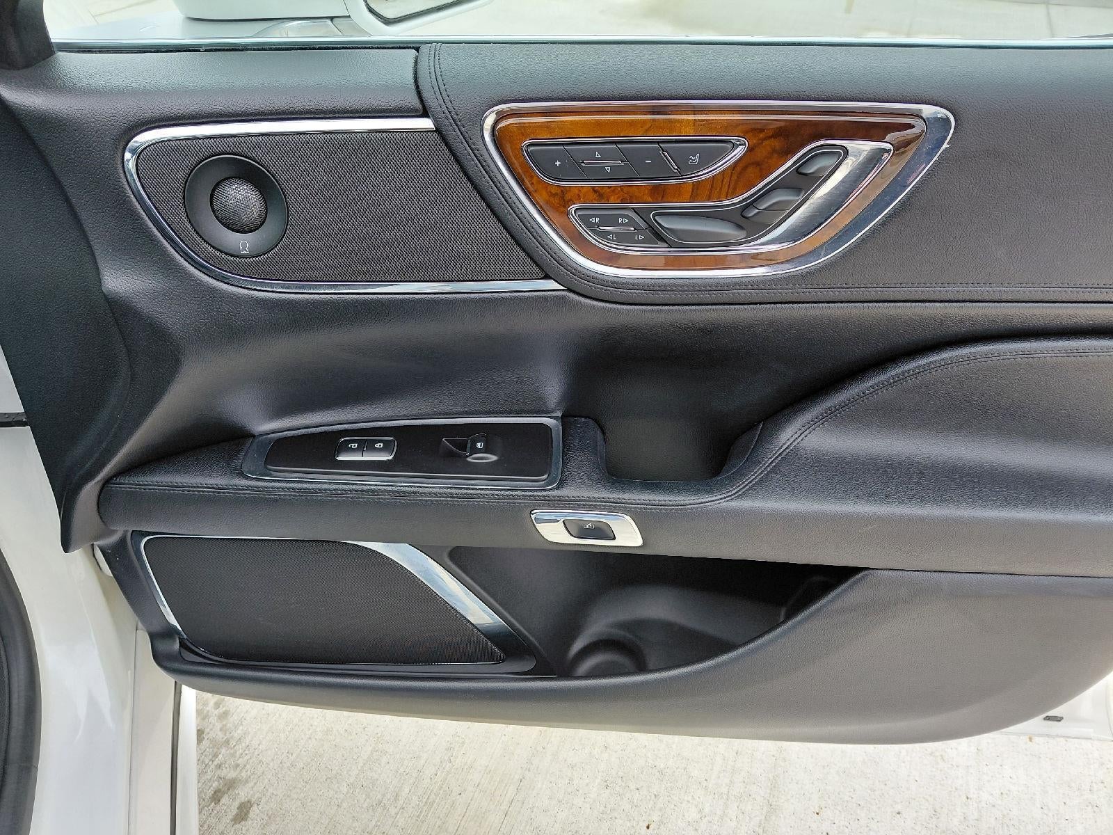 2018 Lincoln Continental Reserve