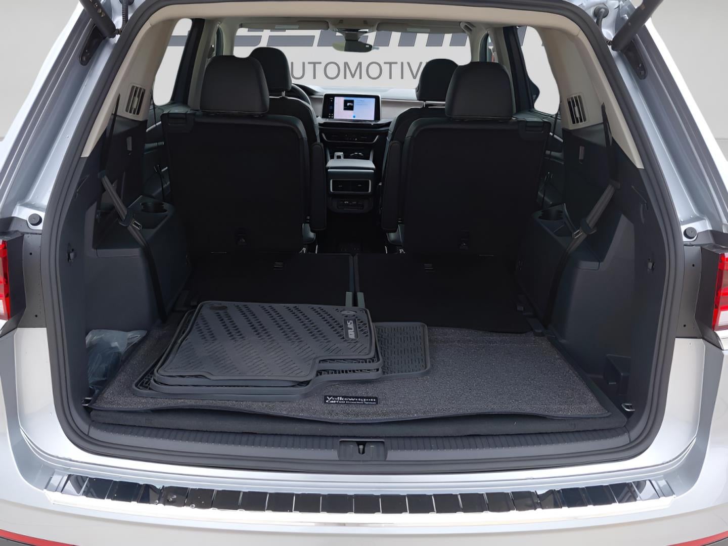 2024 Volkswagen Atlas 2.0T SEL