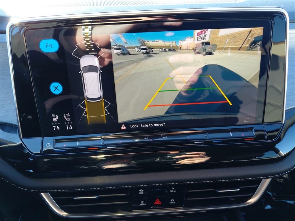 2025 Volkswagen Atlas Cross Sport 2.0T SE w/Technology