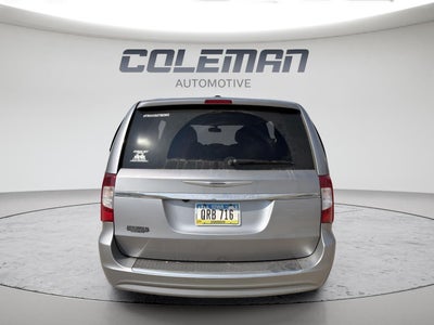 2013 Chrysler Town & Country Touring