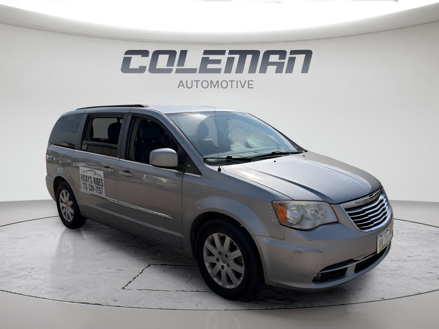 2013 Chrysler Town & Country Touring