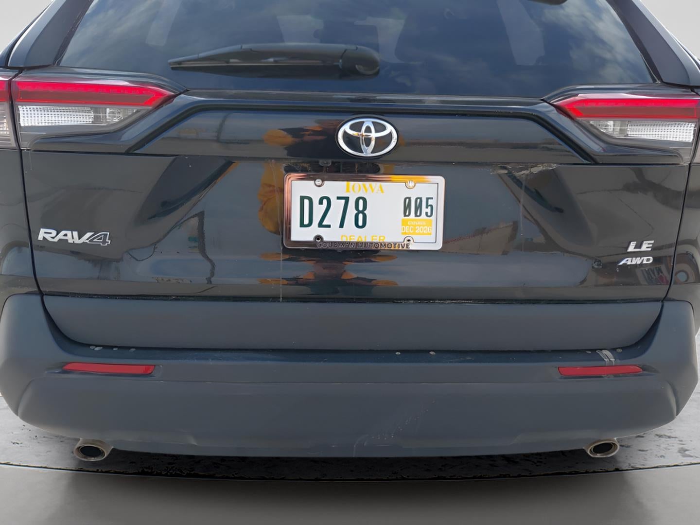 2021 Toyota RAV4 LE