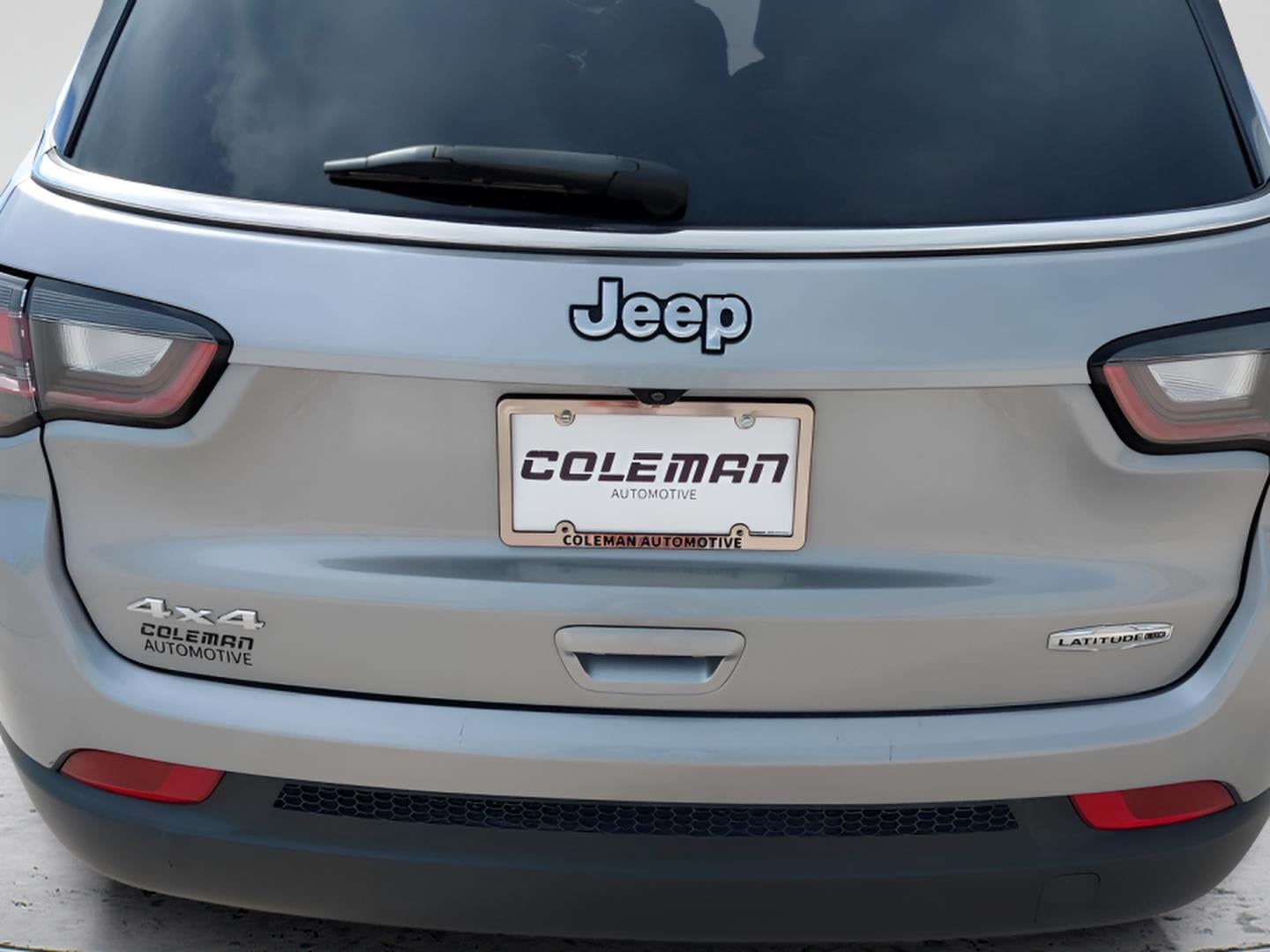 2023 Jeep Compass Latitude Lux