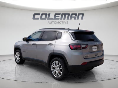 2023 Jeep Compass Latitude Lux