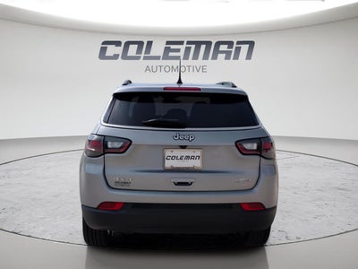 2023 Jeep Compass Latitude Lux