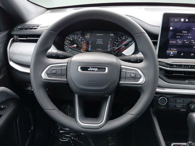 2023 Jeep Compass Latitude Lux