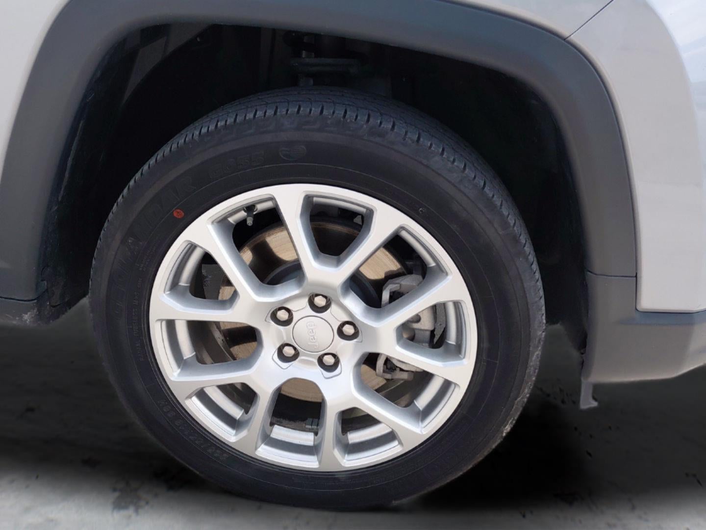 2023 Jeep Compass Latitude Lux
