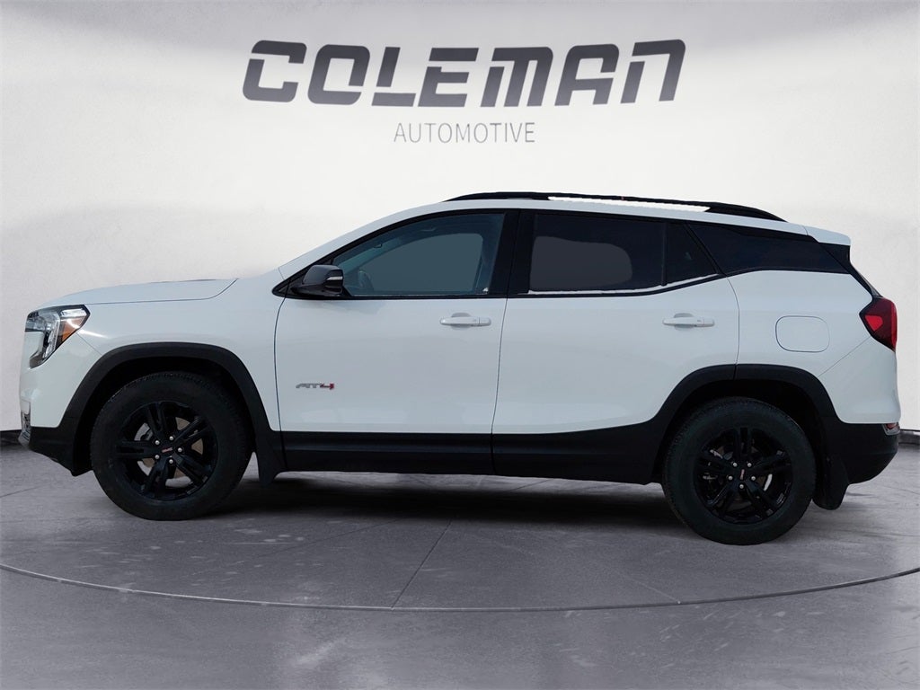 2024 GMC Terrain AT4