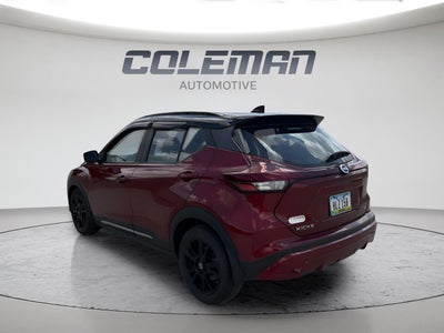 2021 Nissan Kicks SR