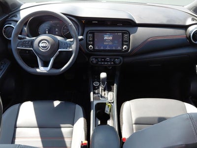 2023 Nissan Kicks SR