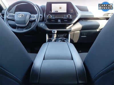 2024 Toyota Highlander LE