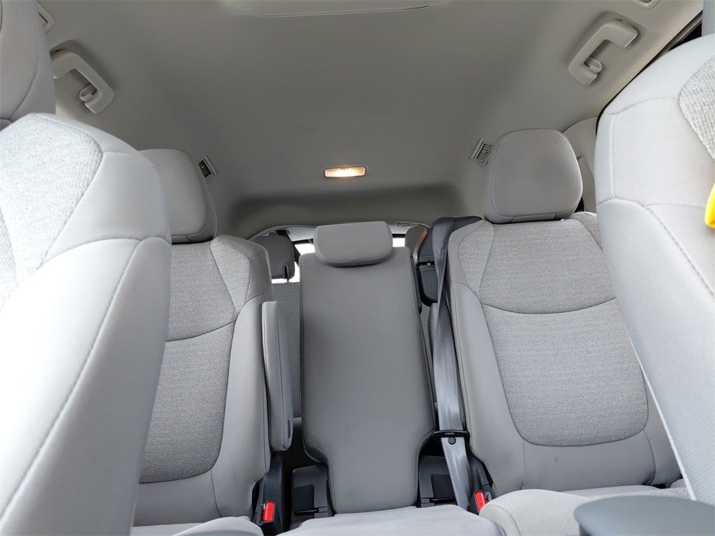 2024 Toyota Sienna LE 8 Passenger