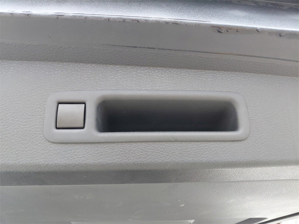 2024 Toyota Sienna LE 8 Passenger