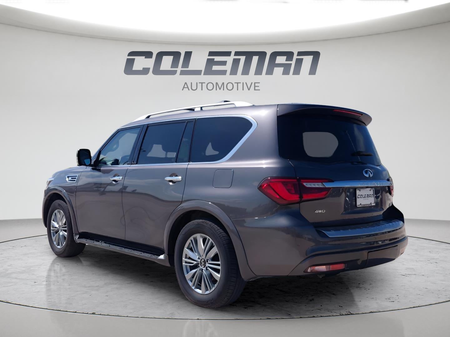 2024 INFINITI QX80 LUXE